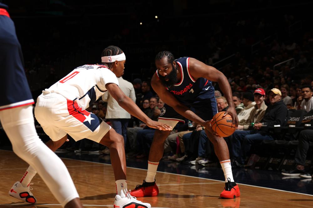 也在无形中 也在无形中